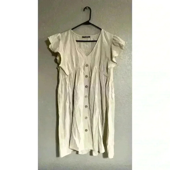 Shein Frenchy V-Neck Ruffle Sleeve Dress With Button Detail Size Large - Picture 3 of 8